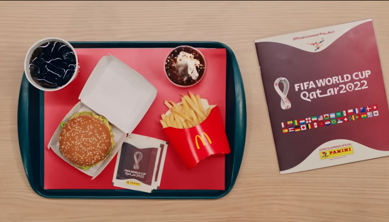 Combo McDonaldS em parceria com Coca-Cola e Panini
