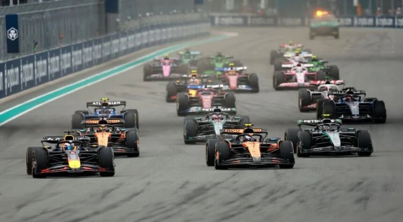 Miami Abra�a a F�rmula 1 e Consolida um Novo Epicentro do Luxo Esportivo