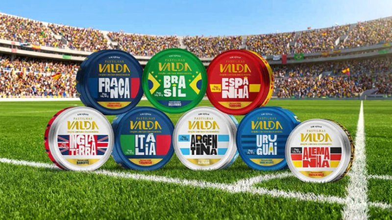 OLHA O LAN�AMENTO DA VALDA VISANDO A COPA DO MUNDO DE FUTEBOL